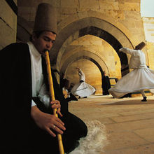 旋转舞者 旋转舞者